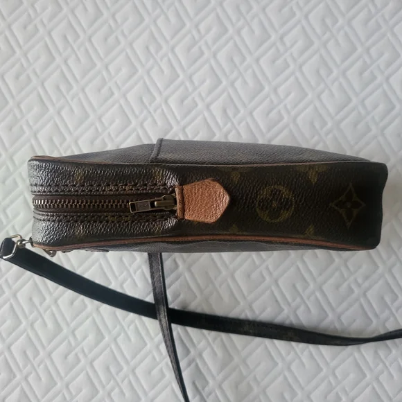 Louis Vuitton Vintage Classic Monogram Danube Small Crossbody Bag